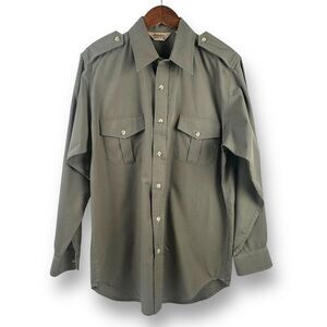 Cabela's Men's L Long Sleeve Button Down Olive Green Pocket Front Camp Shirt